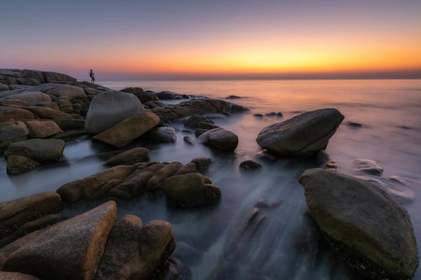 Quels sont les meilleurs itinéraires pour une randonnée en forêt tropicale en Malaisie?